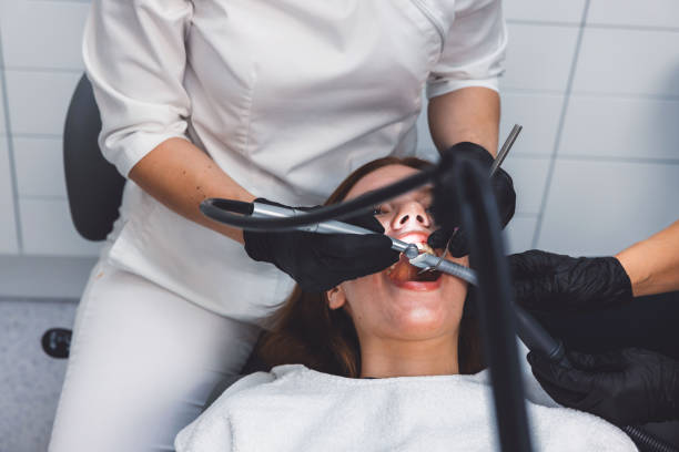 Best Emergency Dental Care for Broken or Chipped Teeth in Vamo, FL
